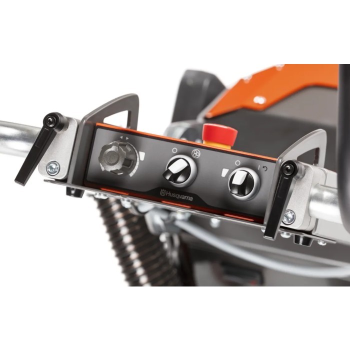 Husqvarna 967977406 Pulidora de piso PG540 220-240V 1PH 60 Hz US